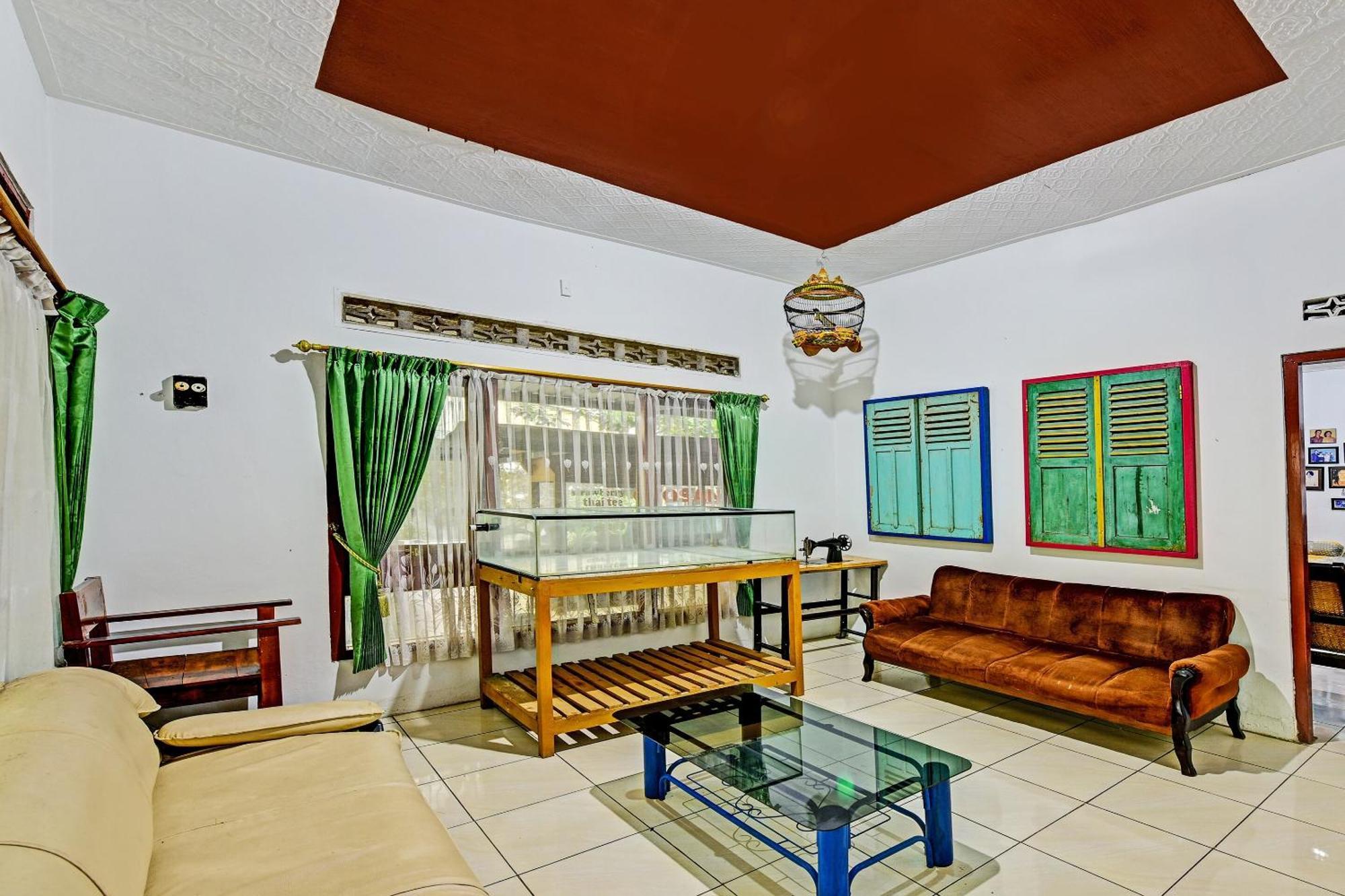 Spot On 91372 Wisma Bulin Purwokerto Buitenkant foto