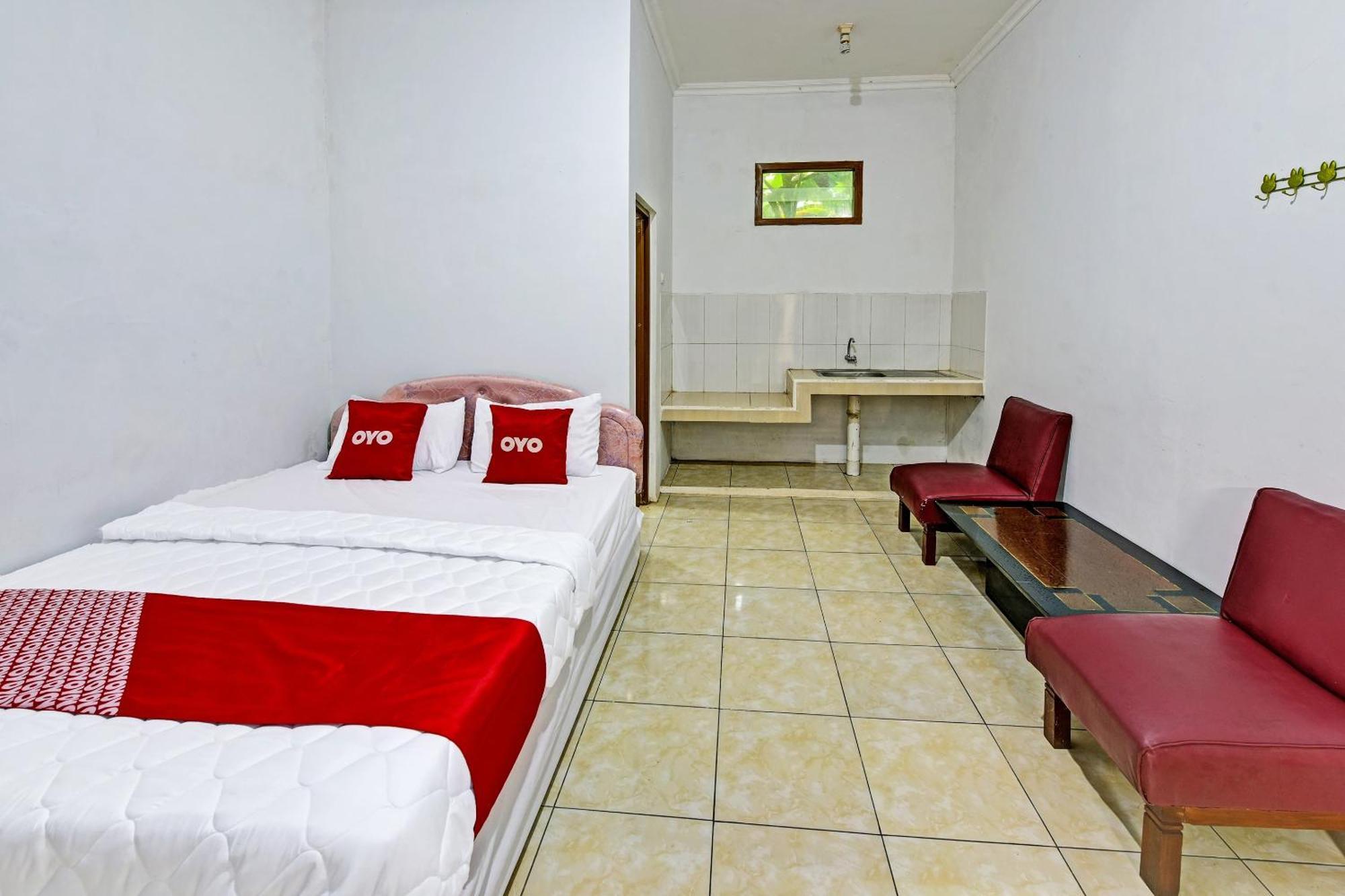 Spot On 91372 Wisma Bulin Purwokerto Buitenkant foto