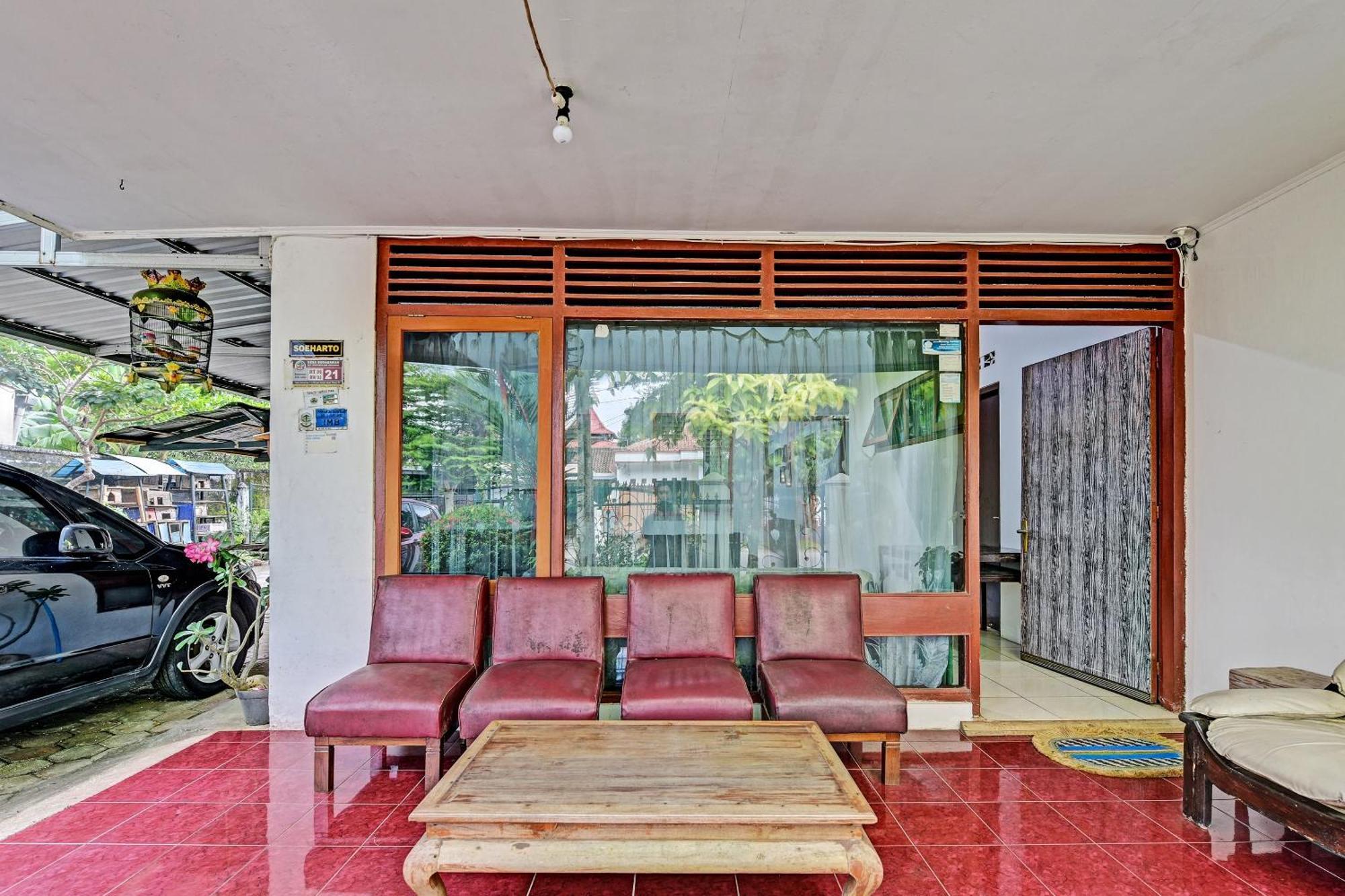 Spot On 91372 Wisma Bulin Purwokerto Buitenkant foto